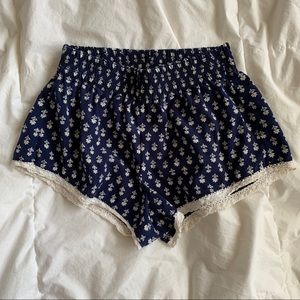 Patterned shorts